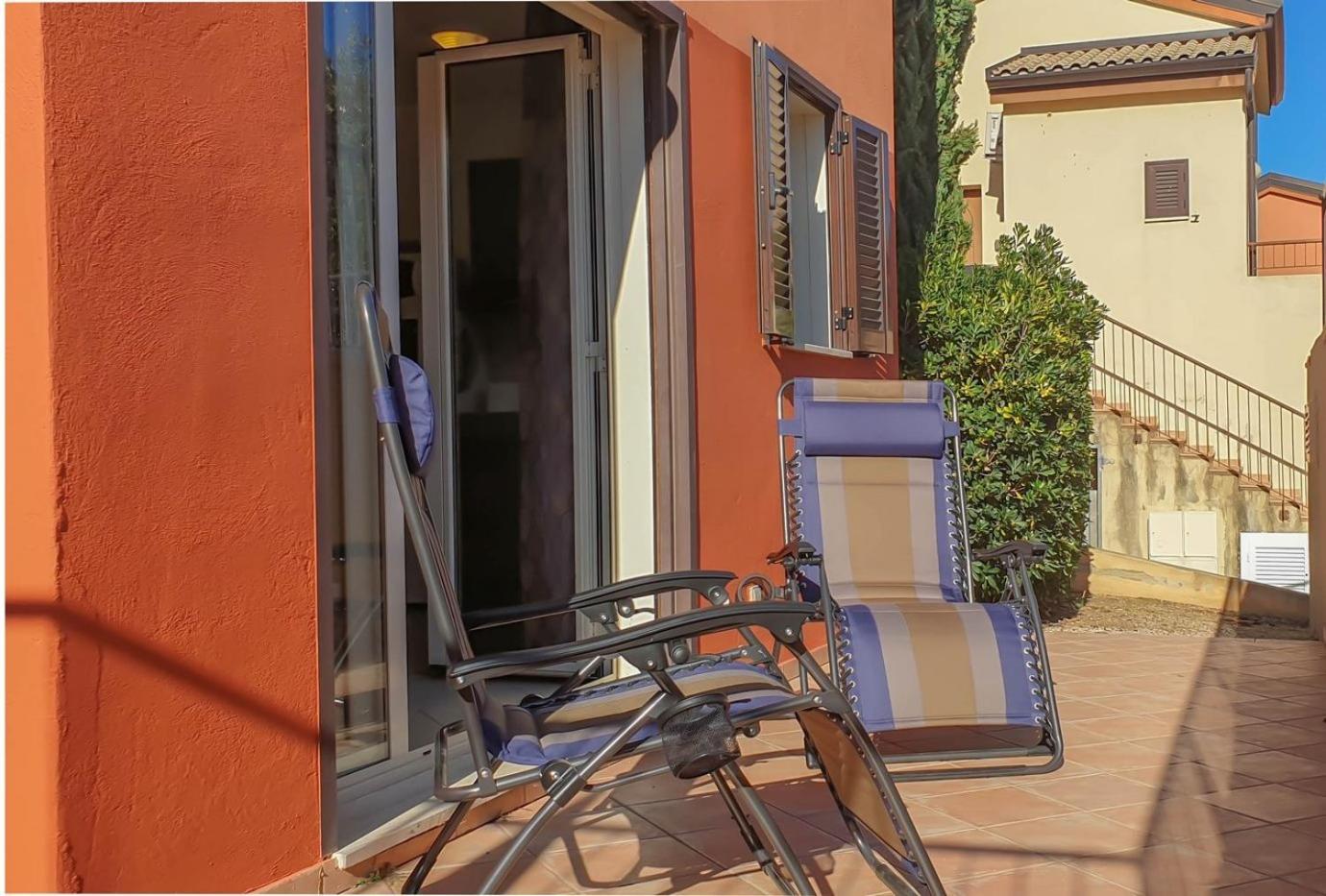Joli Appartement En Corse Avec Piscine Belgodère Exterior foto